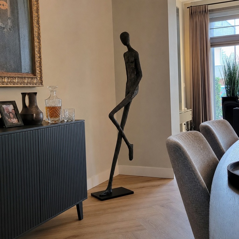 Customer photo of Lemvix sculpture