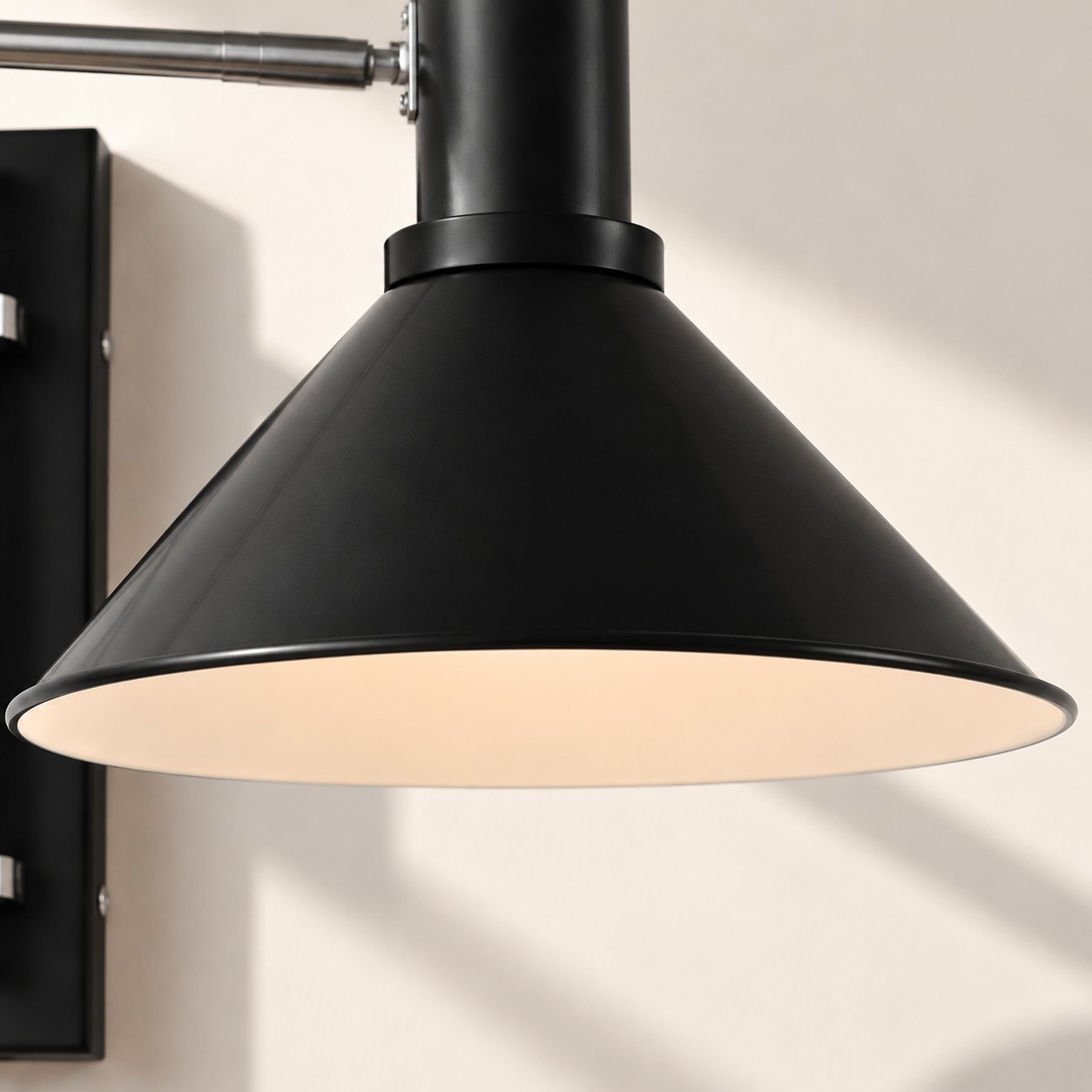 Cone Swing Arm Plug-in Wall Sconce — 细节2.jpg